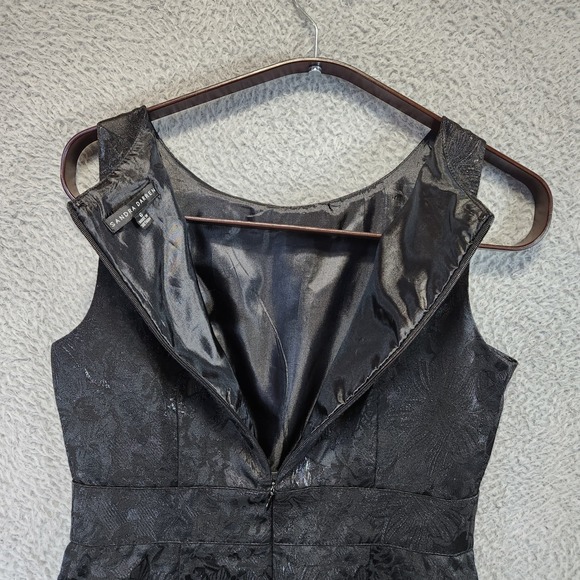 Sandra Darren Sleeveless Sheath Dress Womans Size 6 Black Floral Evening wear - Picture 6 of 10